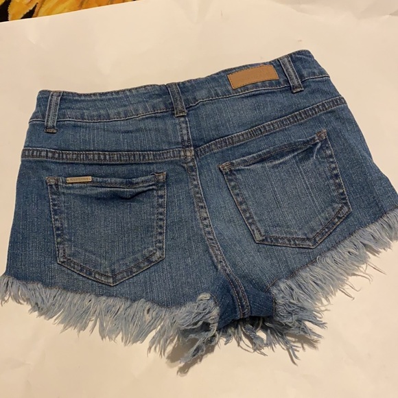 Celebrity Pink festival shorts - Picture 3 of 3